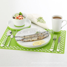 porcelain ceramic dinner set with non-slip silicone base